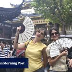 A phone away from home: China urged to provide rental handsets to aid tourists