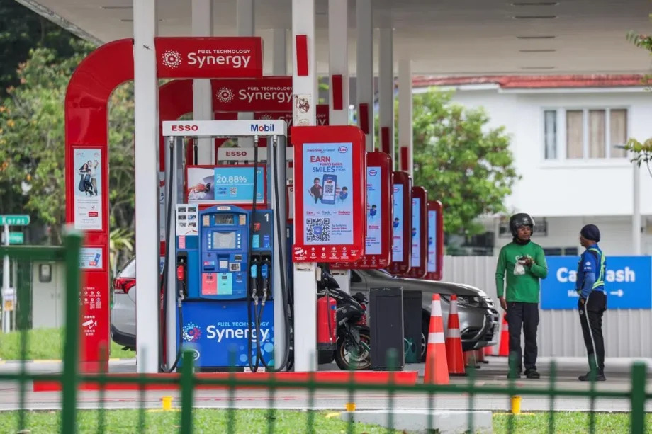 Singapore petrol & diesel prices ease Singapore petrol & diesel prices ease