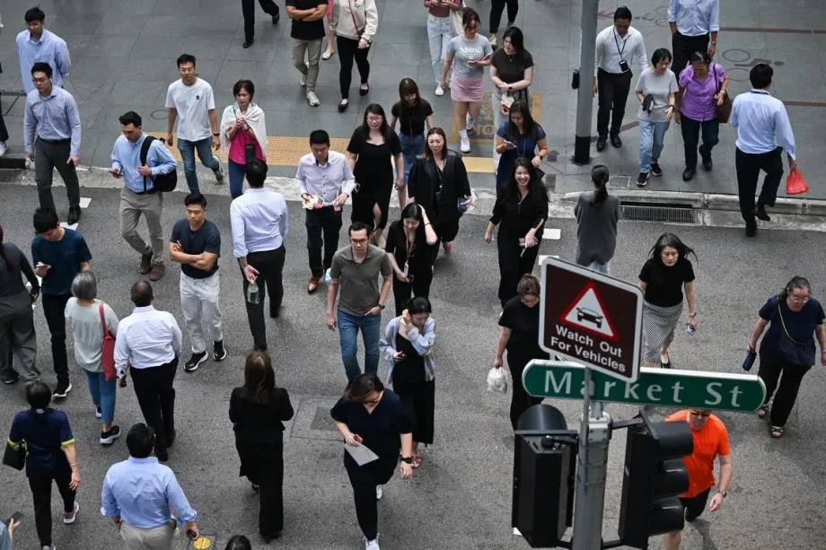 S’pore firms willing to pay higher wages for AI, soft skills S’pore firms willing to pay higher wages for AI, soft skills