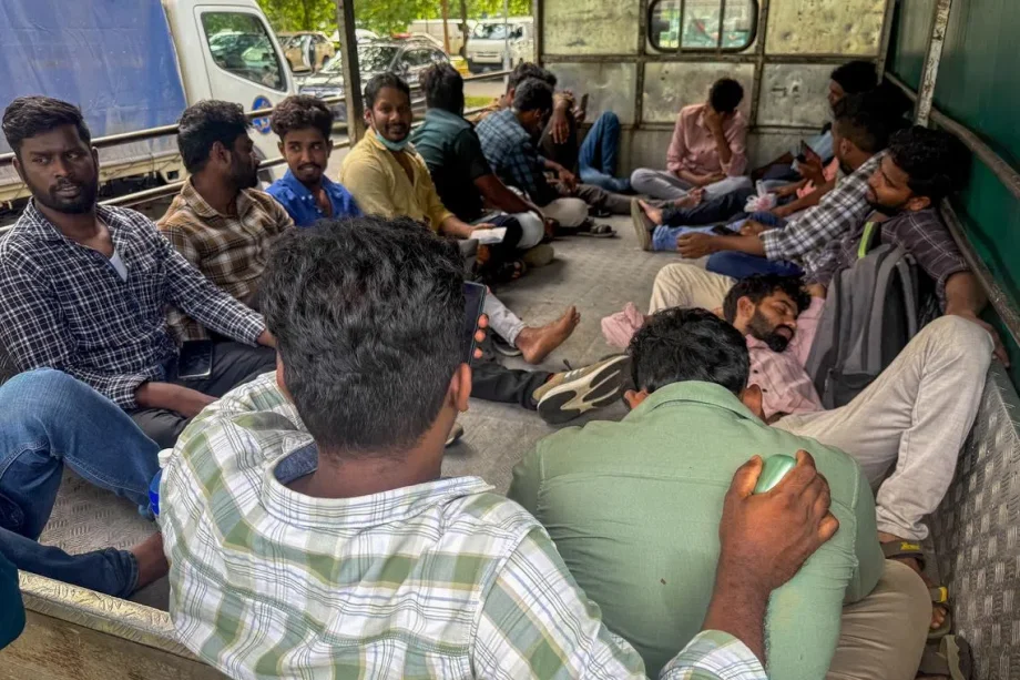 Number of workers with claims of unpaid wages linked to air-con firm climbs to 400 Number of workers with claims of unpaid wages linked to air-con firm climbs to 400
