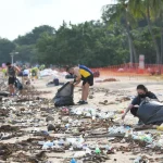 askST: Why is there so much rubbish on the beach in East Coast Park?