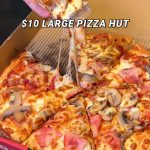 @singaporebeauty  Large Pizza at Singapore Pizza Hut #pizza #singapore #sgfoo…