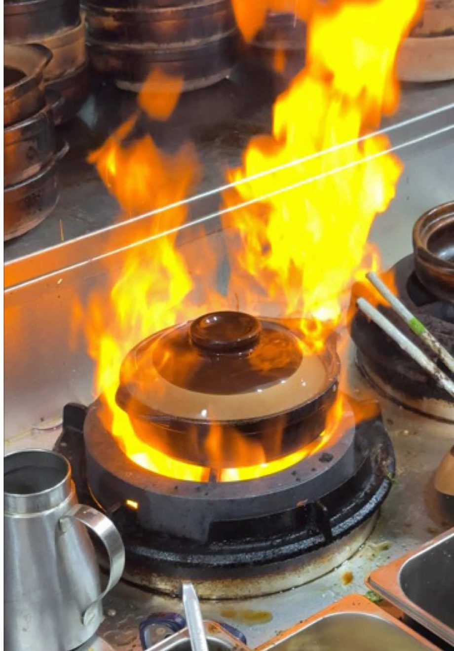 @dibssg Singapore’s VIRAL sizzling claypot spot is worth the queue This is Singa… @dibssg Singapore’s VIRAL sizzling claypot spot is worth the queue This is Singa…