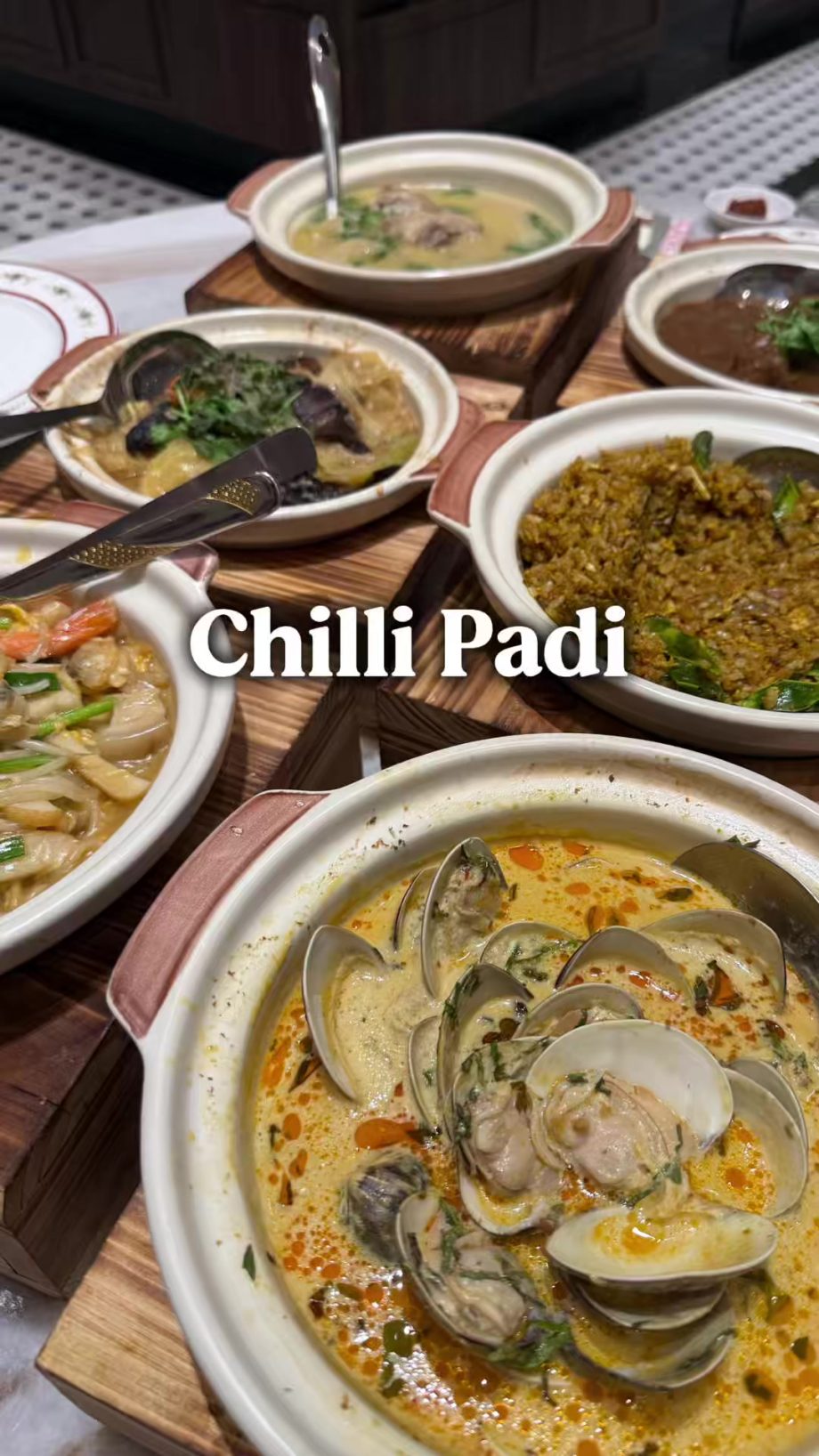 @jasonexplores Chilli Padi Tok Panjang Media The Rail Mall, 380 Upper Bukit Tim… @jasonexplores Chilli Padi Tok Panjang Media The Rail Mall, 380 Upper Bukit Tim…