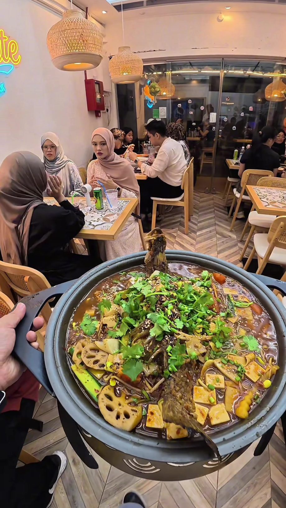 @chuanxisg Authentic Halal Chinese Cuisine at 14 Haji Lane, Arab Street  #halals…