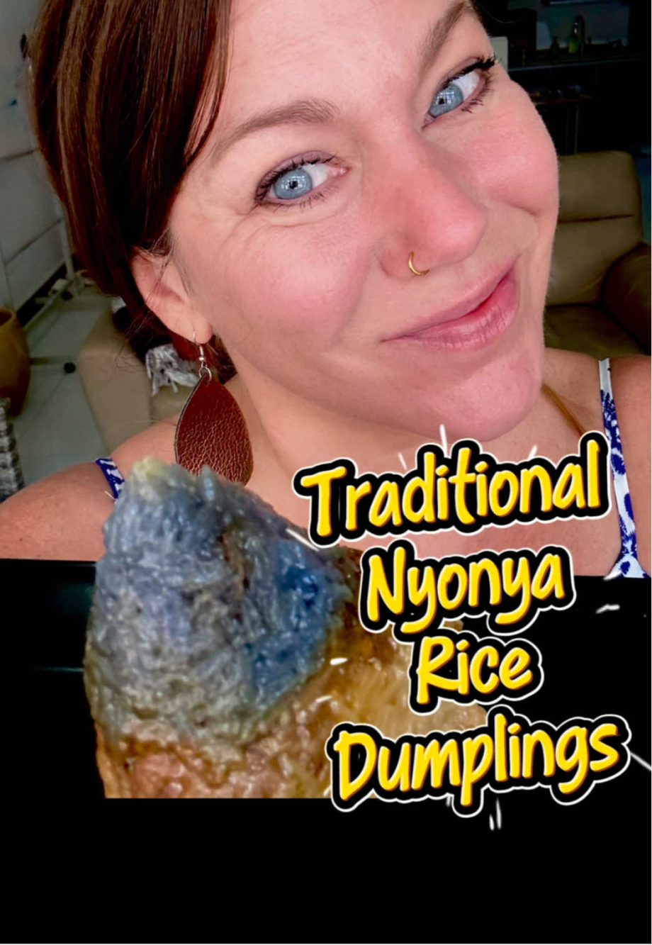 @jenniferleetravelwithme Trying Nyonya Rice Dumpling in Singapore  #singapore #s…