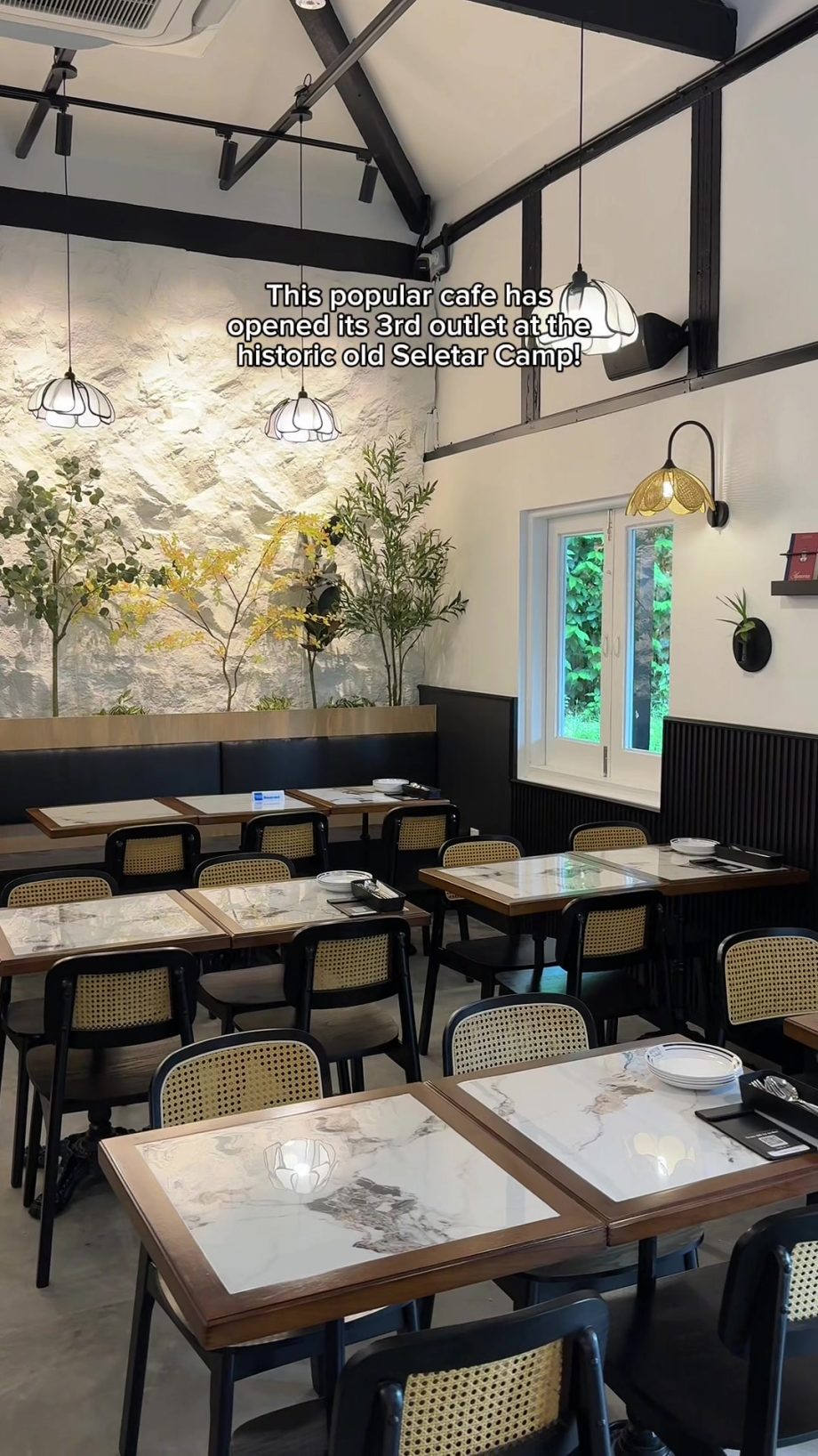 @travlim Whisk & Paddle has a new outlet at the old Seletar Camp! Serving comfor…