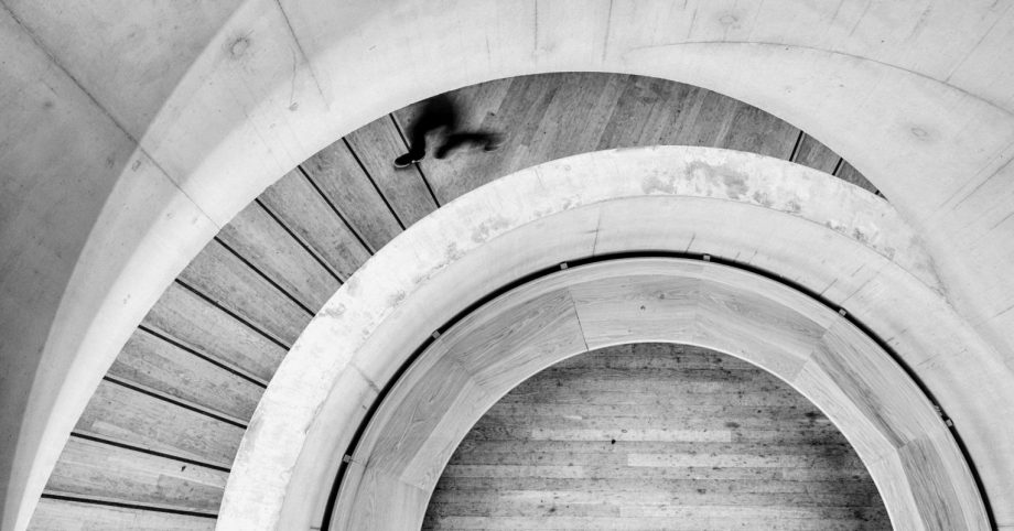 Wired to Walk Counterclockwise | Psychology Today Singapore