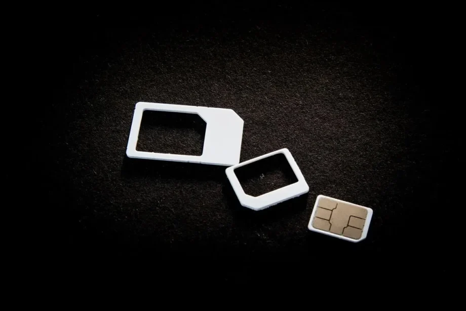 13 people to be charged over fraudulent registration of SIM cards 13 people to be charged over fraudulent registration of SIM cards