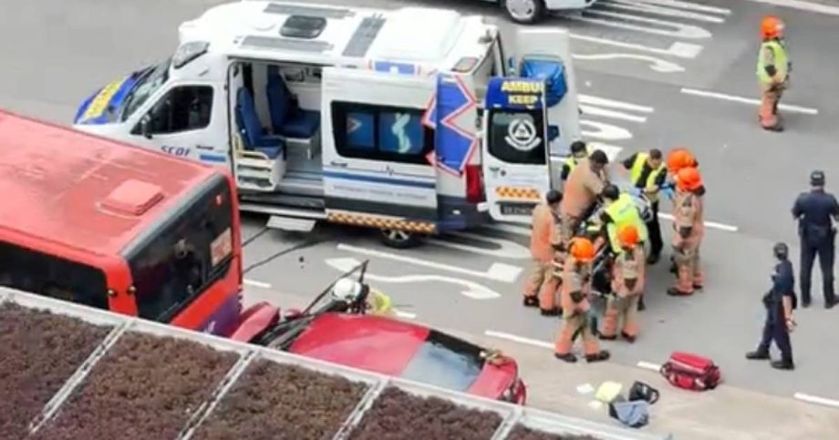 Man, 67, dies after car crashes into SBS Transit bus, Singapore News Man, 67, dies after car crashes into SBS Transit bus, Singapore News