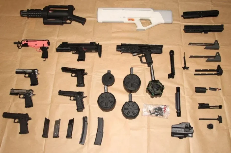Man to be charged after shooting, injuring another with air gun
