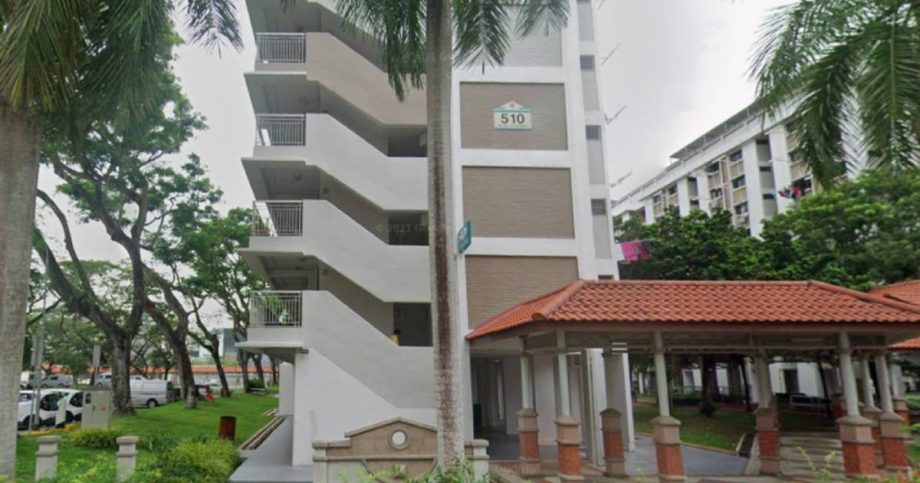Man, 61, found dead in Ang Mo Kio flat after neighbour reports stench, Singapore News Man, 61, found dead in Ang Mo Kio flat after neighbour reports stench, Singapore News