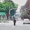 PMD rider speeds down road, runs red light in Punggol, Singapore News