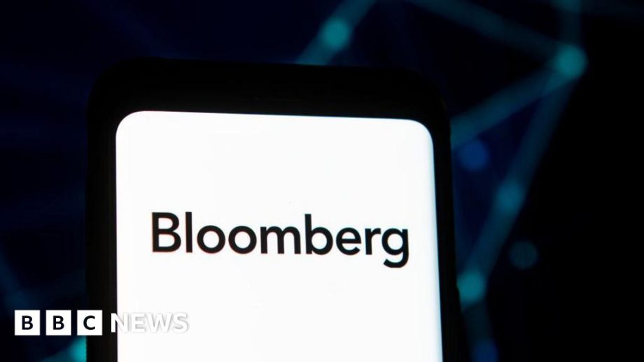 Singapore court orders Bloomberg to pay 6,000 to ministers in defamation case – BBC