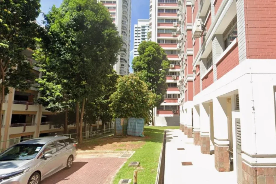 46-year-old woman arrested for attacking acquaintance with knife at Bukit Merah HDB block 46-year-old woman arrested for attacking acquaintance with knife at Bukit Merah HDB block