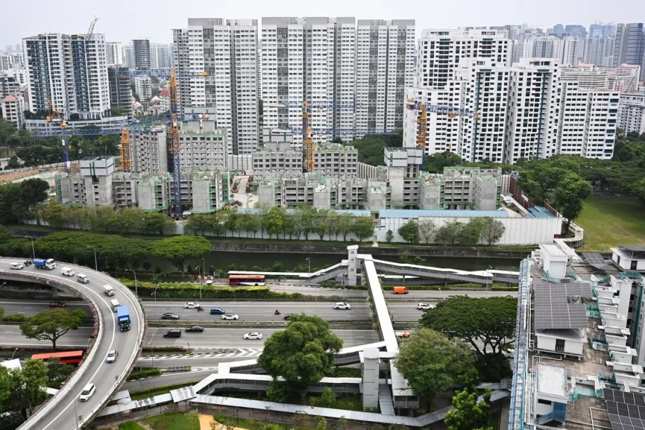 NEA monitors air quality amid gas smell reports NEA monitors air quality amid gas smell reports
