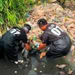 Johor resident who works in Singapore starts grassroots squad to tackle rubbish problem