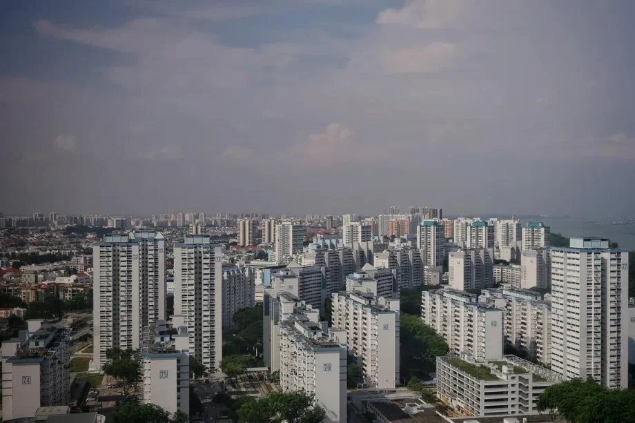 HDB lapses saw flats allocated, housing grants given to ineligible applicants: AGO report HDB lapses saw flats allocated, housing grants given to ineligible applicants: AGO report
