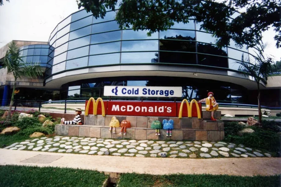The problem with nostalgic AI images of old Singapore The problem with nostalgic AI images of old Singapore