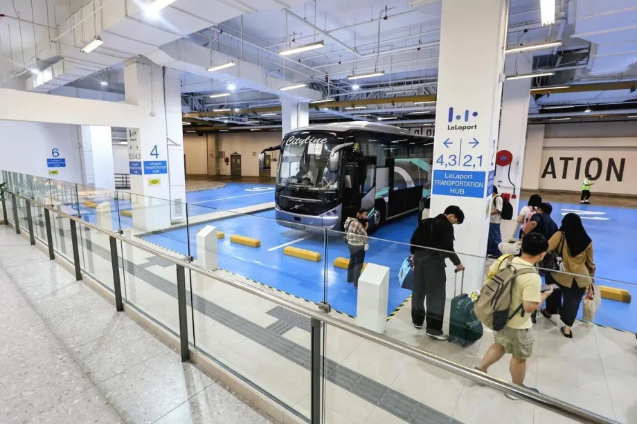 LaLaport transport hub: KL-Singapore coach travel