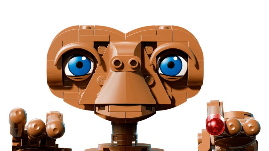 LEGO Announces E.T. the Extra-Terrestrial Figure That’s Roughly Quarter Life Size LEGO Announces E.T. the Extra-Terrestrial Figure That’s Roughly Quarter Life Size