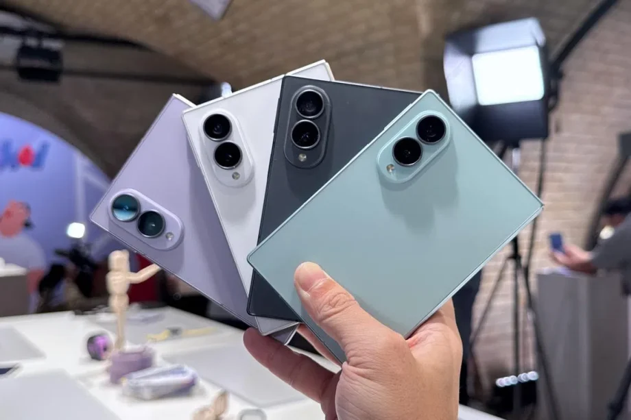 Samsung’s wide foldable Galaxy Z Fold8 is officially out, with amazing aspect ratios for content monsters Samsung’s wide foldable Galaxy Z Fold8 is officially out, with amazing aspect ratios for content monsters