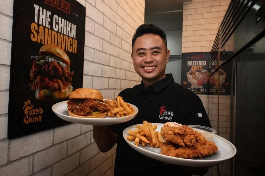 Former cop opens Foxy’s Chikn with ,000 of savings Former cop opens Foxy’s Chikn with ,000 of savings