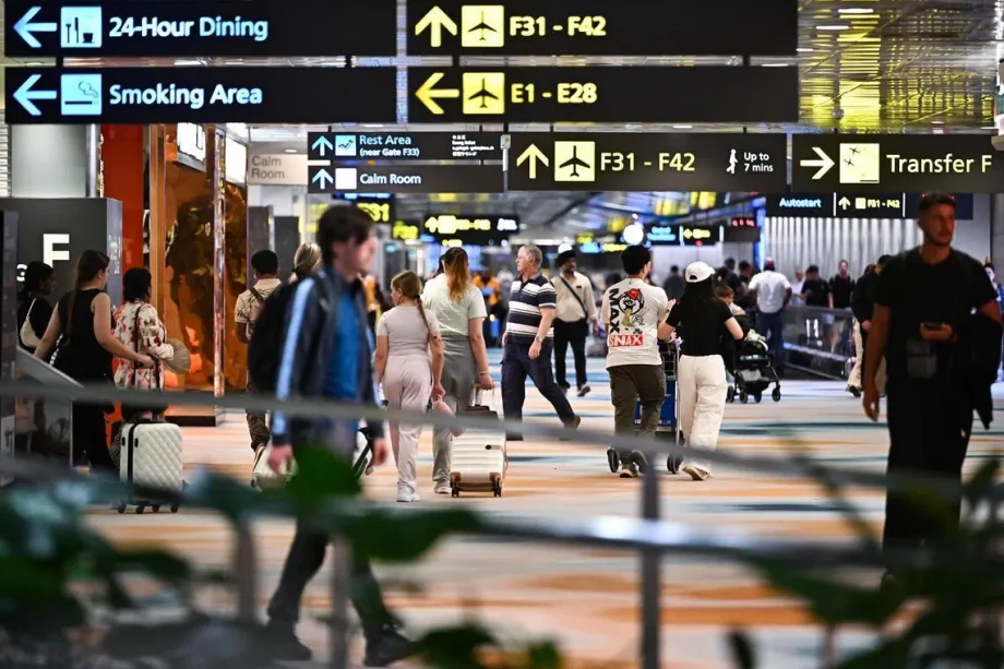 Man arrested for alleged theft in Changi Airport Man arrested for alleged theft in Changi Airport