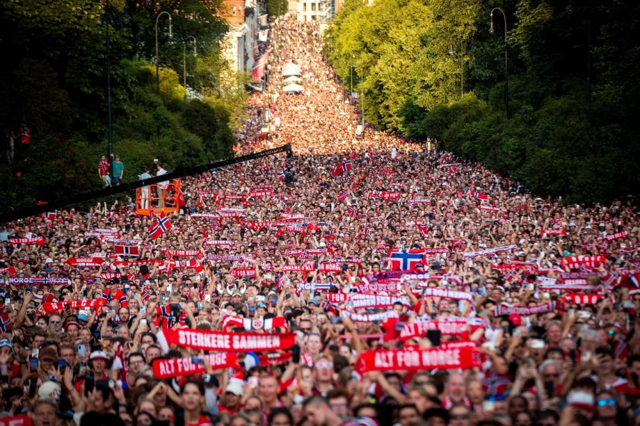 Singapore playing at the World Cup should be more than just a pipe dream Singapore playing at the World Cup should be more than just a pipe dream