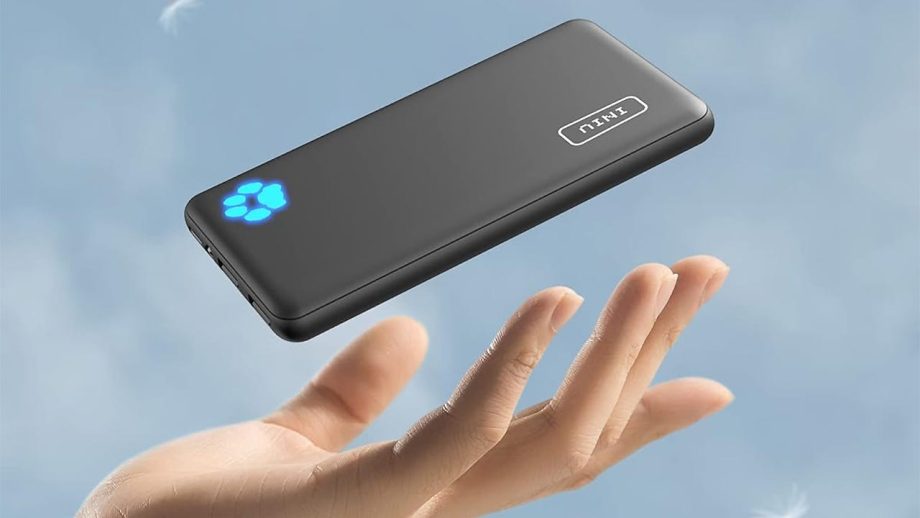 The Iniu 10,000mAh Power Bank Will More Than Double Nintendo Switch 2 Play Time for Less Than 