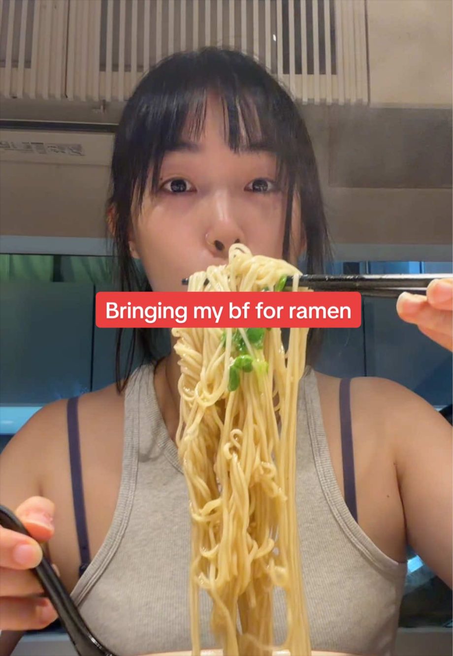 @sj.oe Bf didn’t get to see tcgs today but at least he said the ramen is good…? …