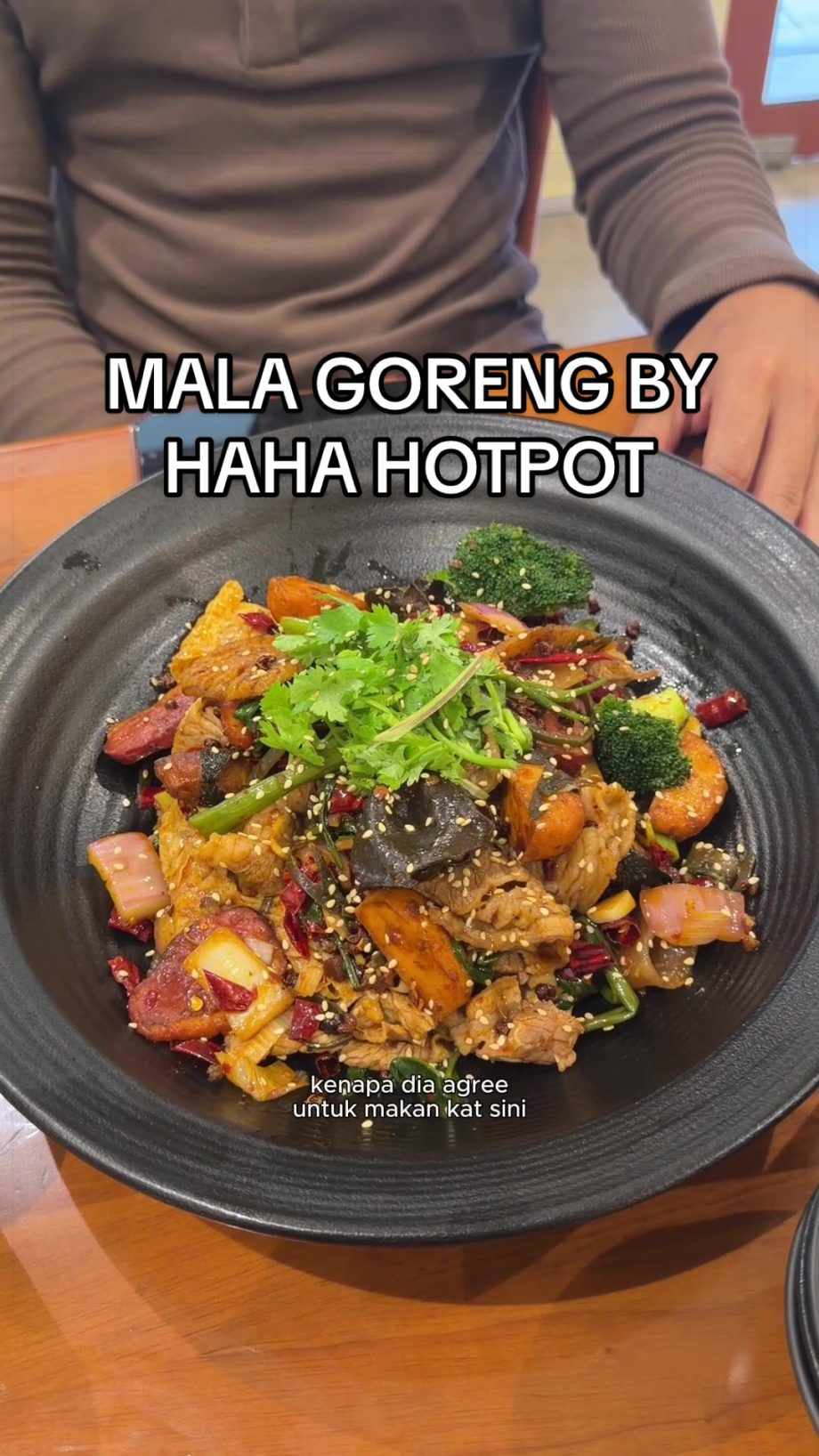 @nwso.ul dating at @Mala Goreng by Haha sebab i thought i should bawak my date t… @nwso.ul dating at @Mala Goreng by Haha sebab i thought i should bawak my date t…