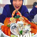 @ikahjamil If you’re looking for a halal buffet with everything under one roof, …