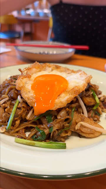 @dibssg This Has to Be One of the Best Char Kway Teow in Singapore Come and try … @dibssg This Has to Be One of the Best Char Kway Teow in Singapore Come and try …