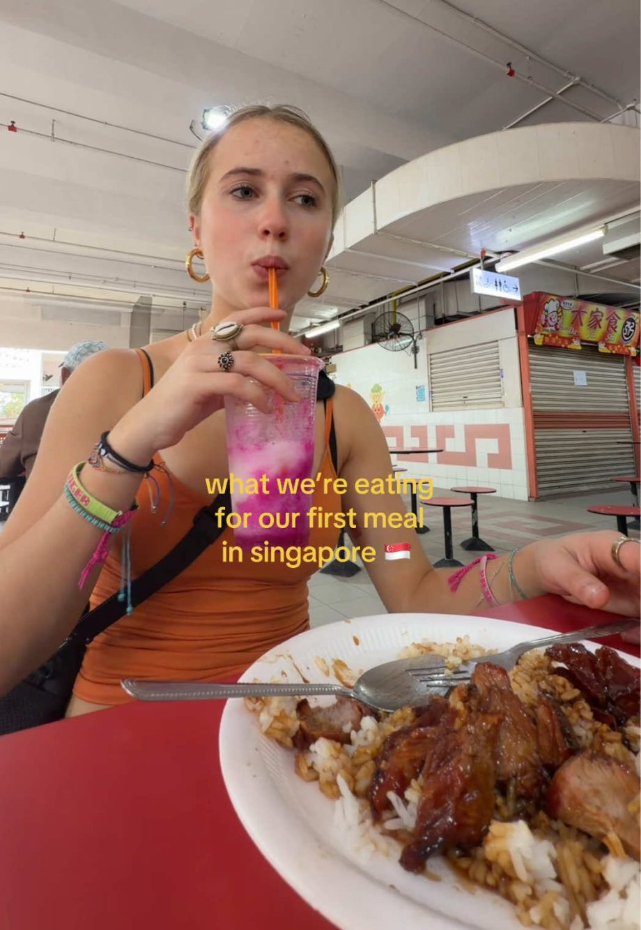 @zosiamae chinatown complex, singapore  so delicious yes pls in my belly NOW #fy…