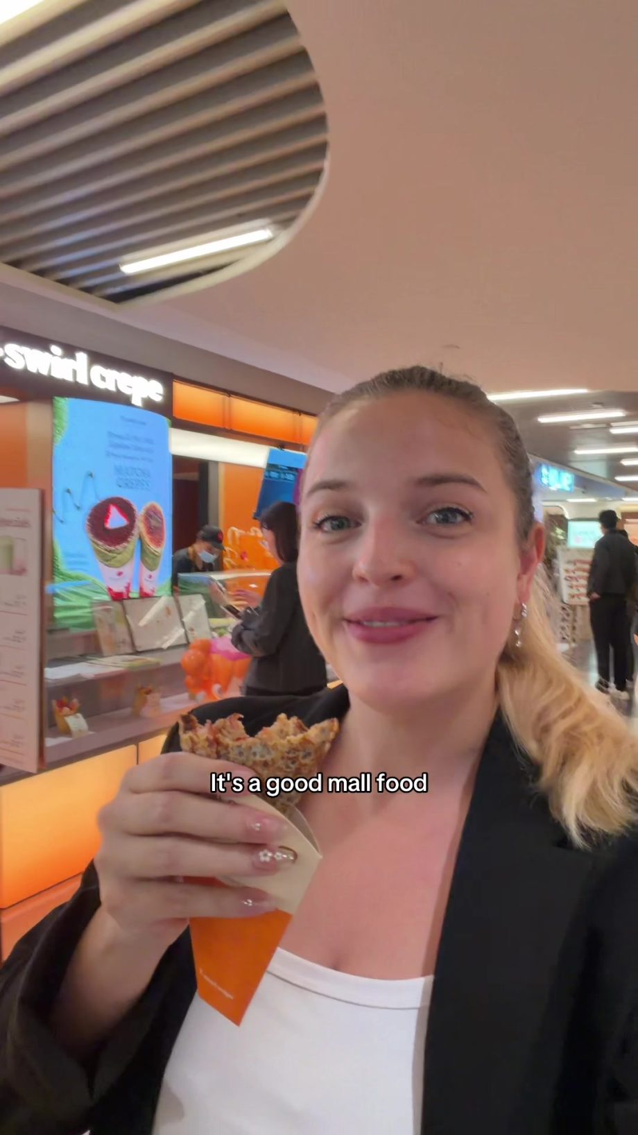 @new_to_singapore As a French person, I don’t find it weird to have this for lun… @new_to_singapore As a French person, I don’t find it weird to have this for lun…