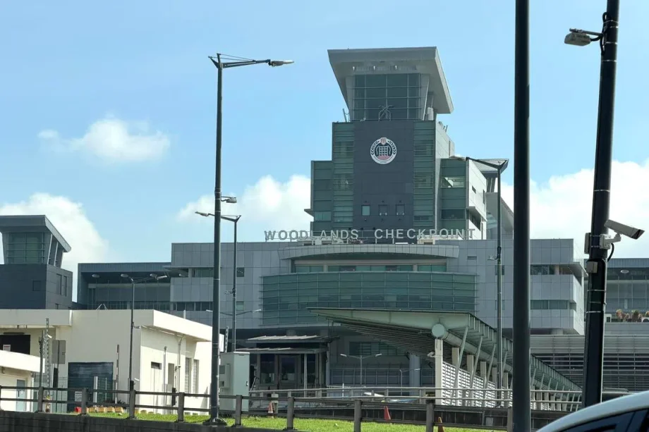13 motorists caught for traffic offences at Woodlands Checkpoint 13 motorists caught for traffic offences at Woodlands Checkpoint