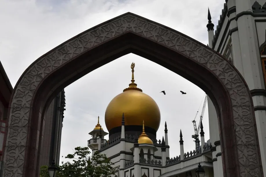 Singapore Friday sermons shortened due to hot weather and haze