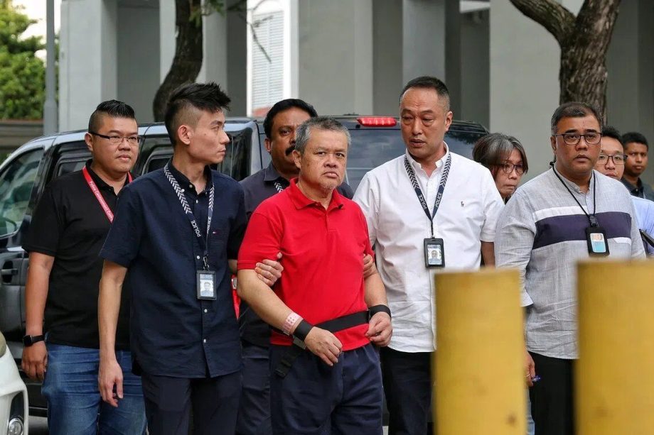 Singapore’s Lengkok Bahru murder: Man accused of killing neighbour taken back to crime scene Singapore’s Lengkok Bahru murder: Man accused of killing neighbour taken back to crime scene