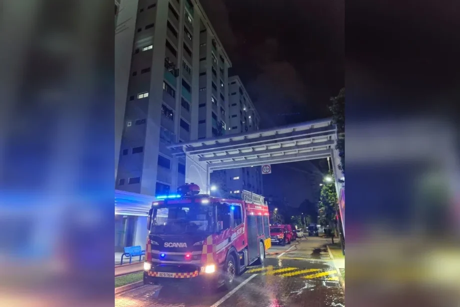Clementi HDB flat fire: 3 hospitalised