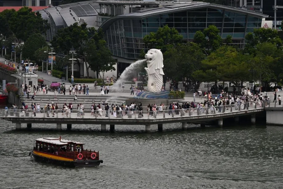 Merlion statue to undergo maintenance works on Sept 8 Merlion statue to undergo maintenance works on Sept 8