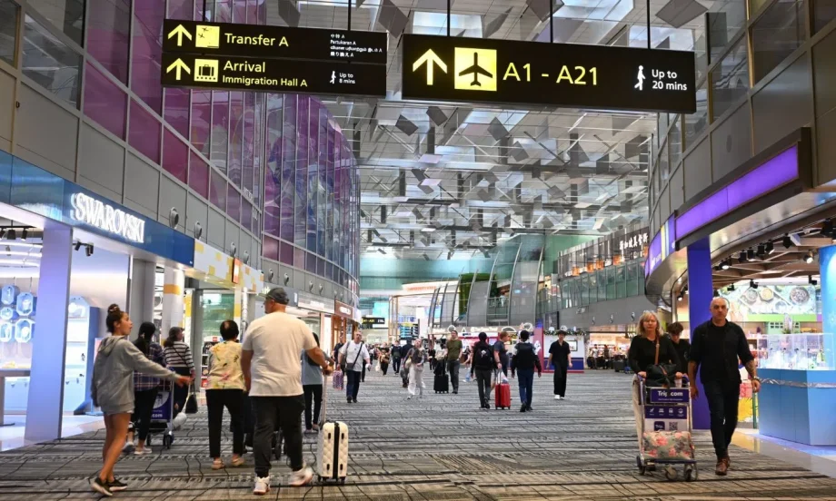 Hong Kong mother & son jailed for Changi Airport assault Hong Kong mother & son jailed for Changi Airport assault
