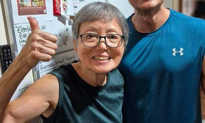 80-year-old Singaporean woman masters pull-ups, weightlifting 80-year-old Singaporean woman masters pull-ups, weightlifting