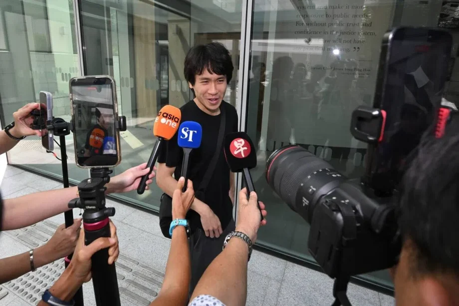 Amos Yee handed four fresh charges Amos Yee handed four fresh charges