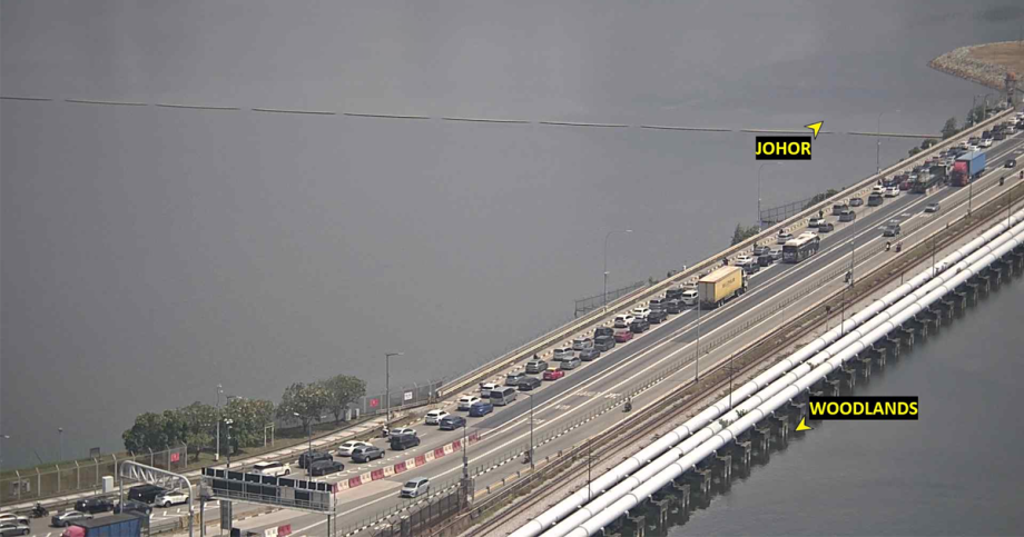 Heavy departure traffic at Woodlands Checkpoint due to Malaysia tailback: ICA, Singapore News