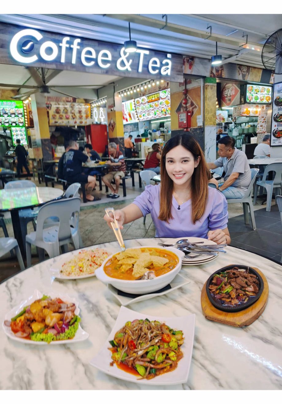 @stellafanss 在后港118,炒饭一大盘只要.5,全天候都有,还可以用CDC 现在他们的砂煲咖喱鱼头只要.8还可以打包 必try的还有荔枝咕… @stellafanss 在后港118,炒饭一大盘只要.5,全天候都有,还可以用CDC 现在他们的砂煲咖喱鱼头只要.8还可以打包 必try的还有荔枝咕…