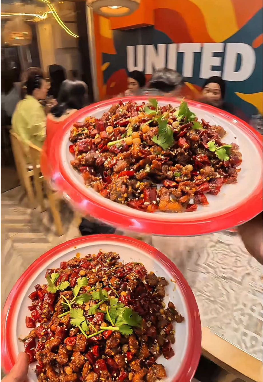 @chuanxisg This Halal Chinese Restaurant Is Going VIRAL in Singapore! And the MA…