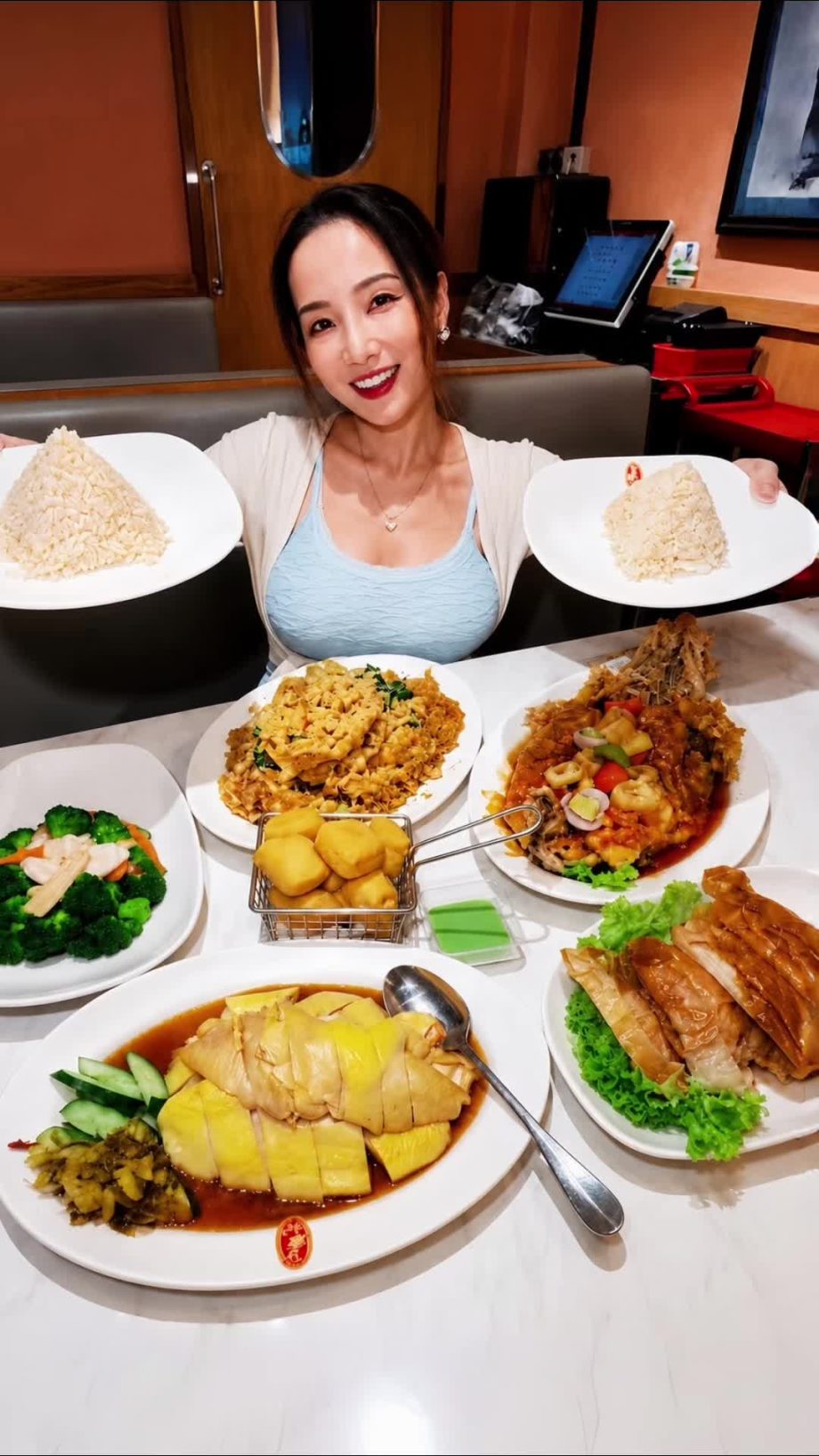 @asiamamachenchen First time eating at Boon Tong Kee was 13 years ago, when my e… @asiamamachenchen First time eating at Boon Tong Kee was 13 years ago, when my e…