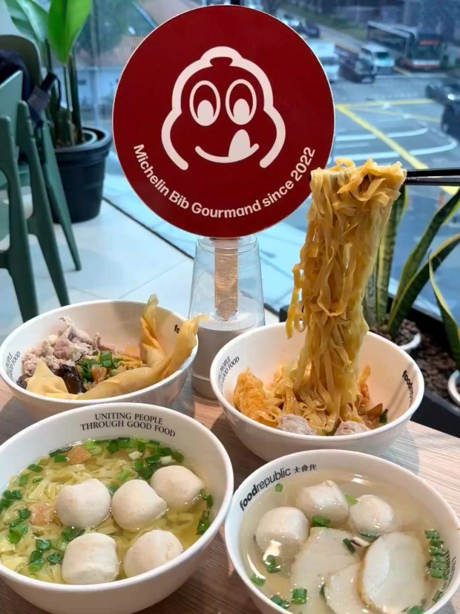 @itsozsygpfc The sense of anticipation for the holiday.#singaporefoodie  …