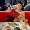 @silly.wander  SINGAPORE’S ICONIC CHICKEN RICE IS NOW IN MELBOURNE!  Wee Nam Kee…